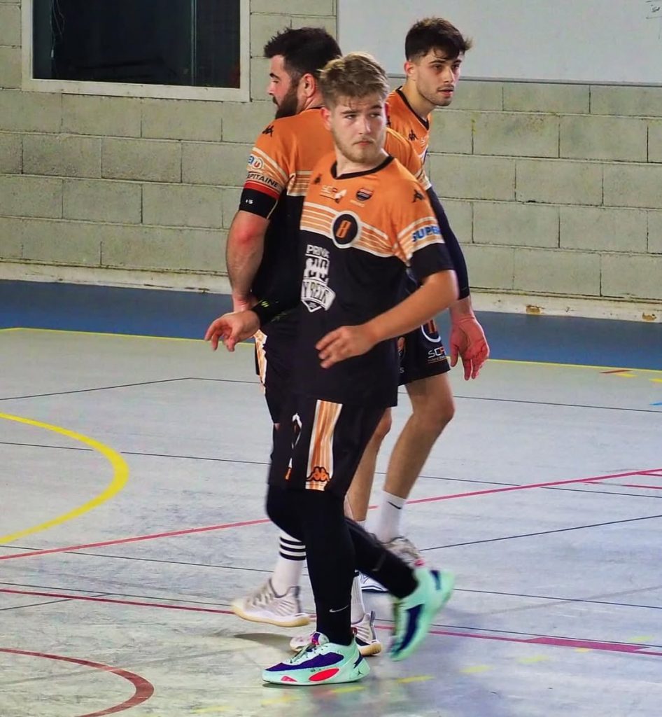 𝐚𝐥𝐭𝐞𝐫𝐧𝐚𝐧𝐭𝐬 – 𝐂𝐅𝐀 ✍👉 𝐀 𝐥𝐚 𝐝𝐞́𝐜𝐨𝐮𝐯𝐞𝐫𝐭𝐞 𝐝𝐞 1